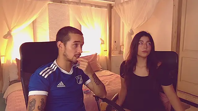 Snapshot of Laila_asher chatting on September 30, 2025, 5:12 am Laila asher online show from September 30, 2025, 5:12 am