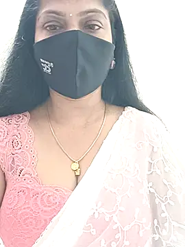 shivani27 online show from April 2, 2026, 8:56 am