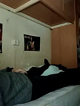 Rickrow666 online show from February 6, 2026, 6:33 pm