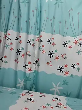 AntonelaMorriz online show from November 18, 2025, 7:35 am