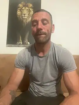 YzabellFabioo online show from July 23, 2026, 8:51 pm