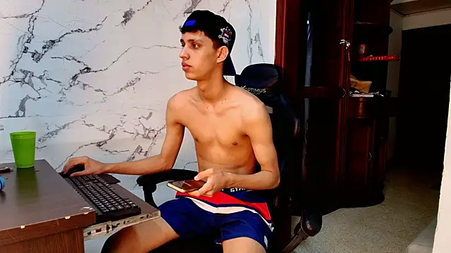 Allnei online show from March 7, 2026, 10:29 pm