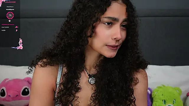 Victoria Curly online show from December 14, 2025, 3:01 am