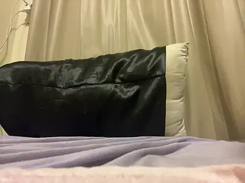 Snapshot of MagrinhaSubmissa chatting on September 11, 2025, 6:19 pm MagrinhaSubmissa online show from September 11, 2025, 6:19 pm