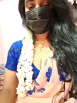 Snapshot of sana-99 chatting on May 15, 2026, 10:50 pm sana-99 online show from May 15, 2026, 10:50 pm