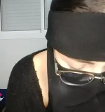 Snapshot of Arabic-loka chatting on April 6, 2026, 8:21 pm Arabic-loka online show from April 6, 2026, 8:21 pm