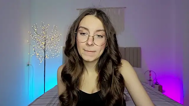 Real cutie1 online show from February 23, 2026, 2:03 pm