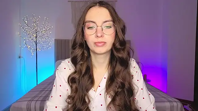 Real cutie1 online show from March 3, 2026, 1:50 pm