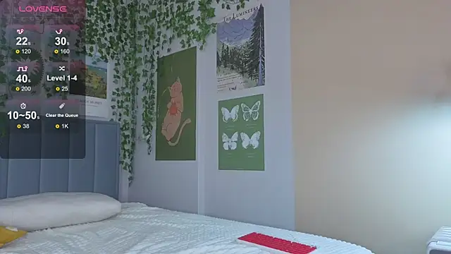 Ashley Pierce online show from September 18, 2025, 5:15 pm