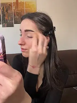 Snapshot of AriaAdda chatting on February 27, 2026, 12:49 pm AriaAdda online show from February 27, 2026, 12:49 pm