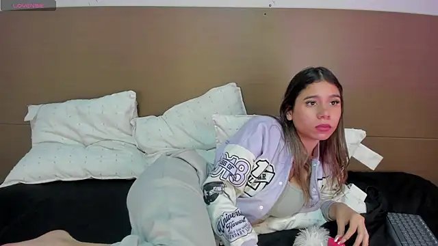 Rachell criss online show from April 9, 2026, 6:19 am