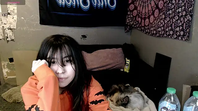 London Ray online show from October 11, 2025, 7:51 am