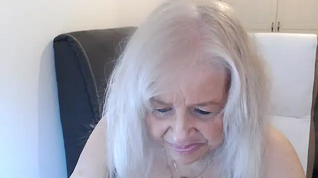 SusiLifeXXX online show from February 9, 2026, 7:29 pm