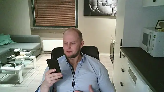 Dartanjanas13 online show from November 1, 2025, 5:48 pm