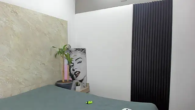 Snapshot of _Axel_09 chatting on September 19, 2025, 4:14 am Axel 09 online show from September 19, 2025, 4:14 am