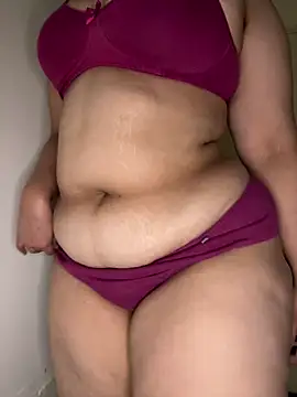 Snapshot of prernaa_love chatting on February 9, 2026, 8:07 am prernaa love online show from February 9, 2026, 8:07 am