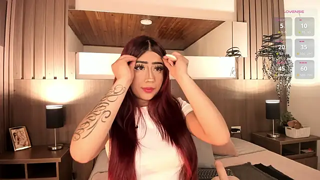 Snapshot of Violet_carson chatting on April 17, 2026, 1:14 pm Violet carson online show from April 17, 2026, 1:14 pm