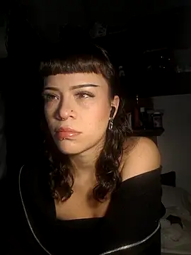 Snapshot of Seijacu chatting on October 1, 2025, 12:05 am Seijacu online show from October 1, 2025, 12:05 am