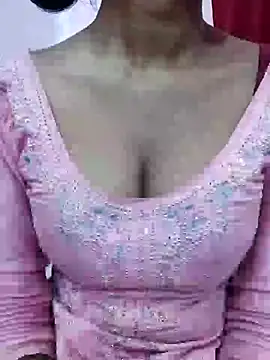 Snapshot of Reeta-rani chatting on October 7, 2025, 4:31 am Reeta-rani online show from October 7, 2025, 4:31 am