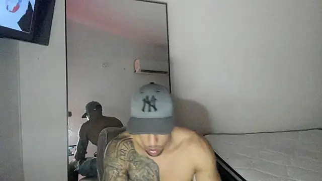 Snapshot of ThiagoLugo chatting on September 19, 2025, 5:20 am ThiagoLugo online show from September 19, 2025, 5:20 am