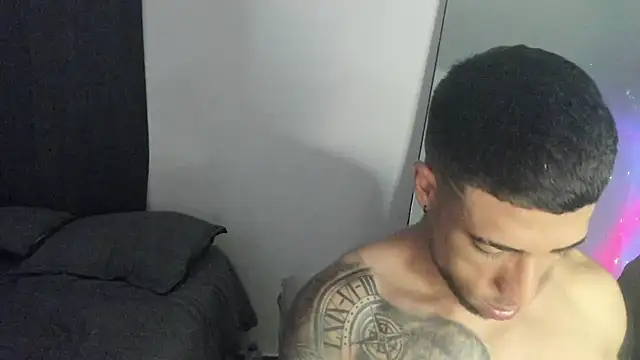 ThiagoLugo online show from March 28, 2026, 4:56 am