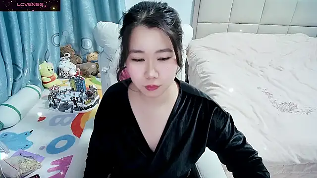 Onlyxixi online show from November 29, 2025, 1:25 pm