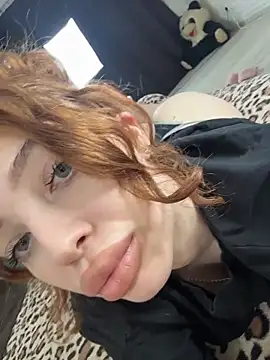 Snapshot of Hannah_xBaby chatting on March 27, 2026, 12:16 pm Hannah xBaby online show from March 27, 2026, 12:16 pm