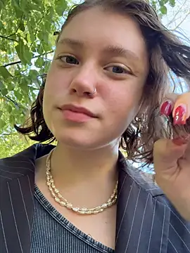 Snapshot of lucy-joy chatting on September 13, 2025, 7:30 am lucy-joy online show from September 13, 2025, 7:30 am