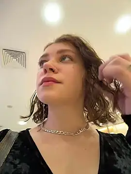 Snapshot of lucy-joy chatting on October 11, 2025, 10:25 am lucy-joy online show from October 11, 2025, 10:25 am