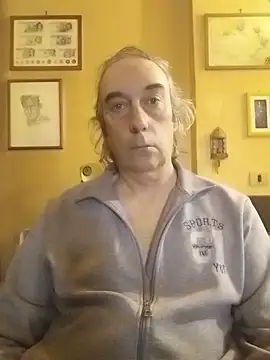 Snapshot of bi_dare chatting on March 26, 2026, 12:11 pm bi dare online show from March 26, 2026, 12:11 pm