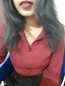 Snapshot of AnkitaDevi chatting on April 23, 2026, 4:14 am AnkitaDevi online show from April 23, 2026, 4:14 am