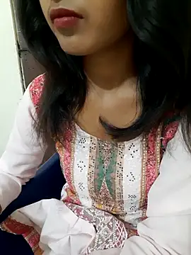 Snapshot of AnkitaDevi chatting on April 24, 2026, 3:42 am AnkitaDevi online show from April 24, 2026, 3:42 am