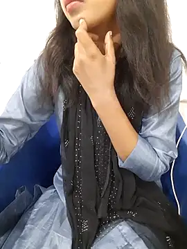 Snapshot of AnkitaDevi chatting on May 10, 2026, 3:33 am AnkitaDevi online show from May 10, 2026, 3:33 am