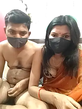 Yourhotsweetgirl online show from January 19, 2026, 5:44 am