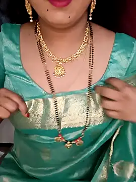 Snapshot of Niharika555 chatting on April 24, 2026, 12:07 pm Niharika555 online show from April 24, 2026, 12:07 pm