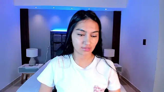 AidaJones online show from March 4, 2026, 11:38 am