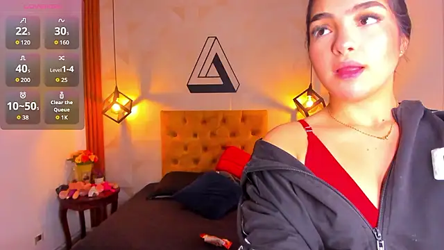 Snapshot of violet_sweet19 chatting on February 14, 2026, 1:41 pm violet sweet19 online show from February 14, 2026, 1:41 pm