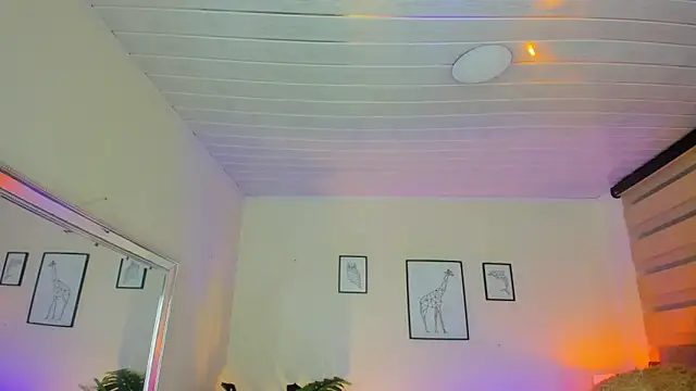 LusyKitty online show from September 26, 2025, 3:05 pm