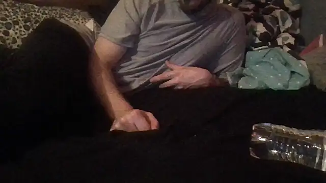 jcwxt online show from December 2, 2025, 3:34 am