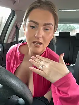 Charleigh xx online show from October 11, 2025, 1:09 pm