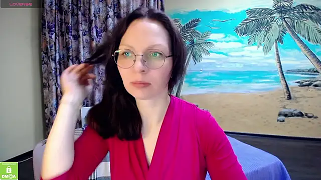 Graceful Lady online show from March 13, 2026, 6:42 am