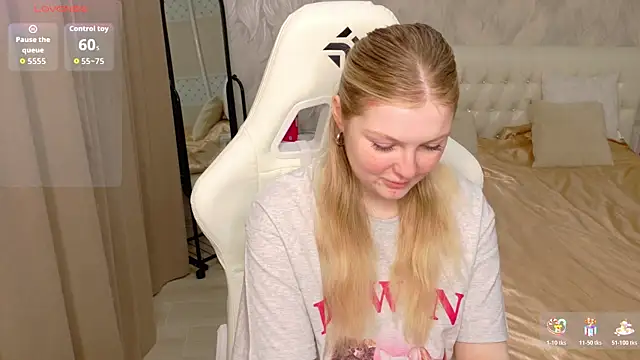 AmeliaDiamond online show from April 4, 2026, 12:31 am