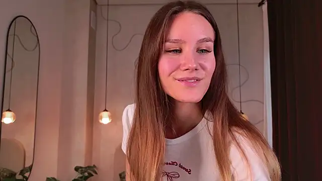 Snapshot of _Clare_Florence_ chatting on October 4, 2025, 1:42 pm Clare Florence online show from October 4, 2025, 1:42 pm