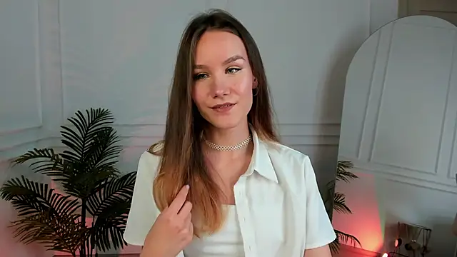 Snapshot of _Clare_Florence_ chatting on October 5, 2025, 1:31 pm Clare Florence online show from October 5, 2025, 1:31 pm