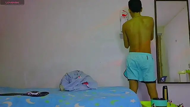 dylan apol0 online show from March 1, 2026, 3:08 am