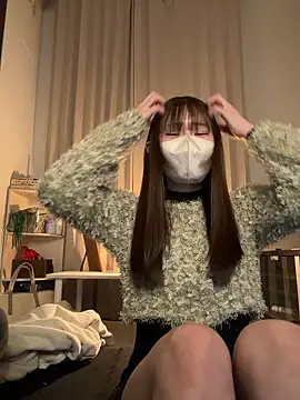 MOEMOE-Q online show from April 12, 2026, 12:43 pm