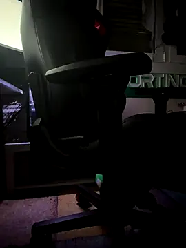 Snapshot of goncas23 chatting on September 27, 2025, 3:44 am goncas23 online show from September 27, 2025, 3:44 am