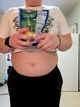 Snapshot of nuttiebuddy1 chatting on October 2, 2025, 3:52 pm nuttiebuddy1 online show from October 2, 2025, 3:52 pm