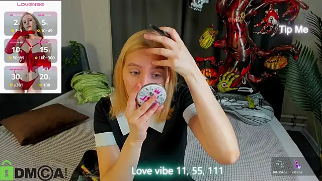 Snapshot of Anna_Chelsea chatting on October 29, 2025, 12:57 am Anna Chelsea online show from October 29, 2025, 12:57 am