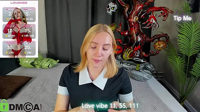 Snapshot of Anna_Chelsea chatting on October 30, 2025, 11:49 pm Anna Chelsea online show from October 30, 2025, 11:49 pm